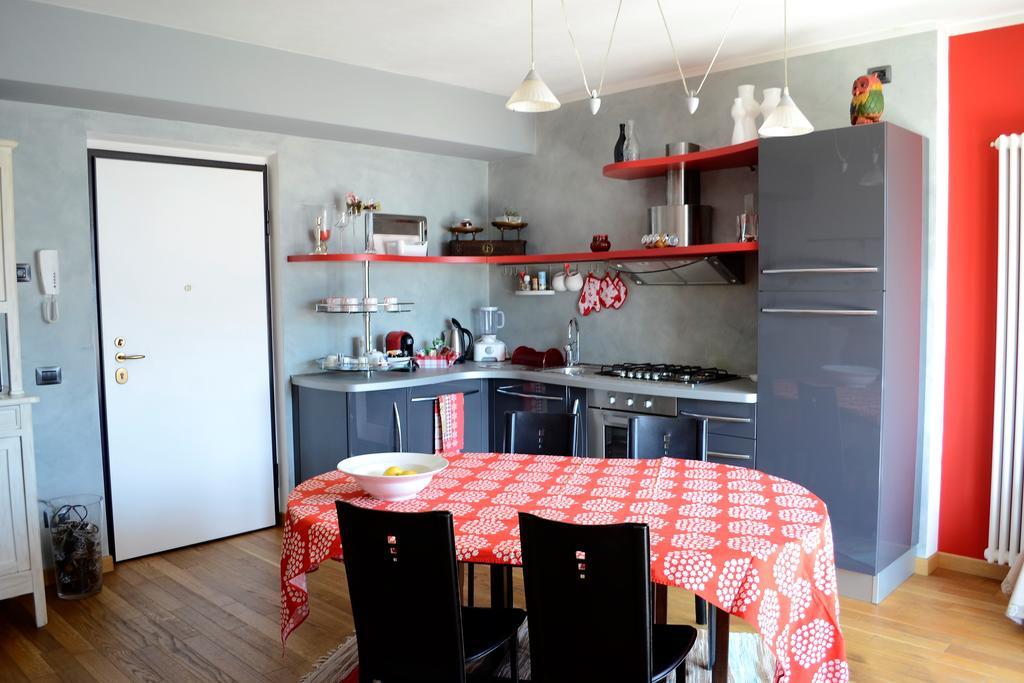 Appartamento Red&Grey Mezzegra Exterior foto