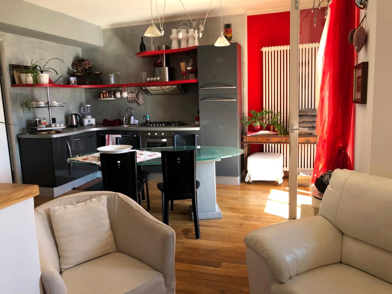Appartamento Red&Grey Mezzegra Exterior foto